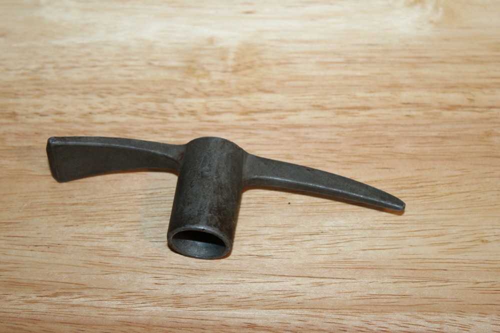 Vintage Small Trade Pick Axe Head