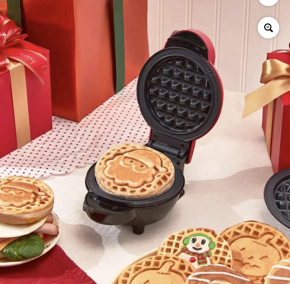 Dash Multi Maker Mini Waffle System With 6 Removable Plates
