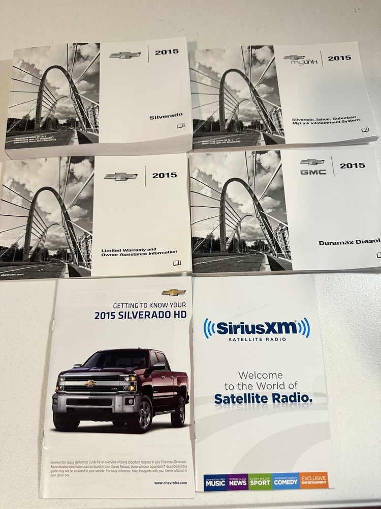 2015 Chevrolet/GMC Silverado Owner's Manual Set
