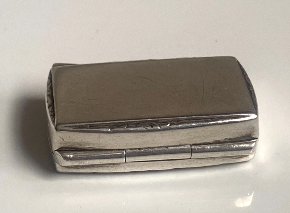 Antique c1910 Solid Silver 935 Engine Turned Pill Box Scrolling Foliage Border