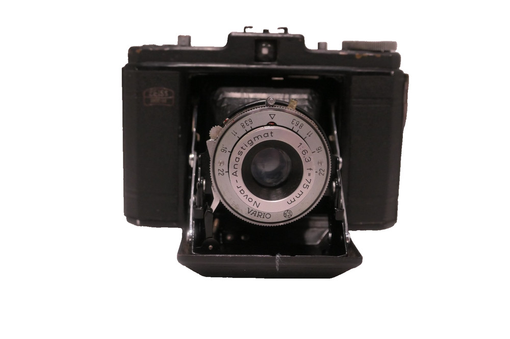 Zeiss Ikon Nettar Folding Camera