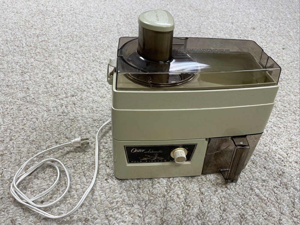 Vintage Oster Automatic Pulp Ejector Juicer