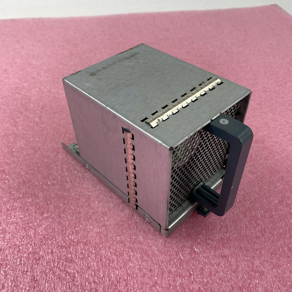 Cisco N20-FAN5 V02 Fan Module