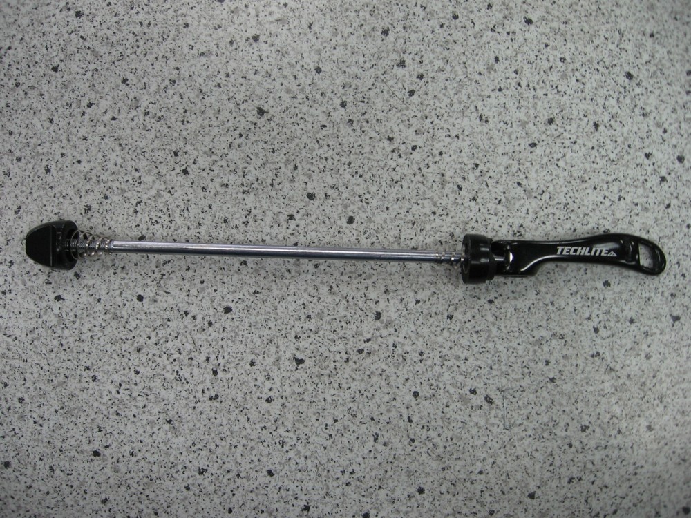 Techlite road rear wheel skewer quick release