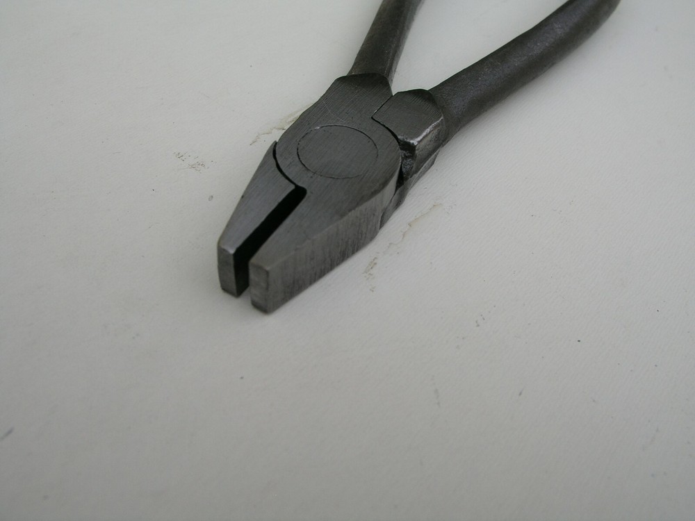 Glass Breaking Pliers, Thick Nose