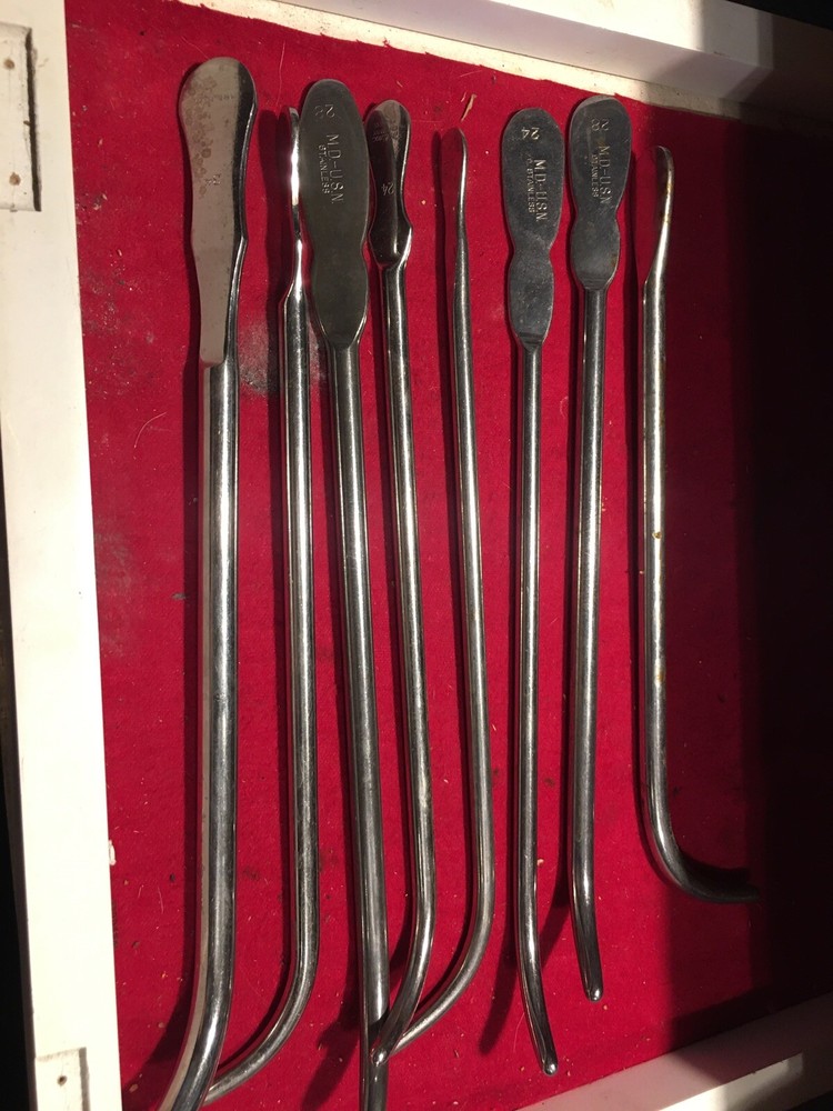 8 PCS VINTAGE US NAVY MEDICAL INSTRUMENTS SURGICAL
