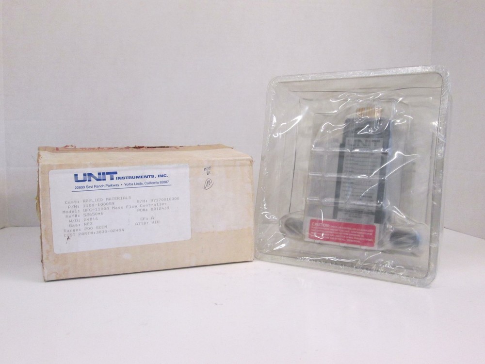 Unit UFC-1100A Mass Flow Controller NF3, 200 SCCM, Reburbished