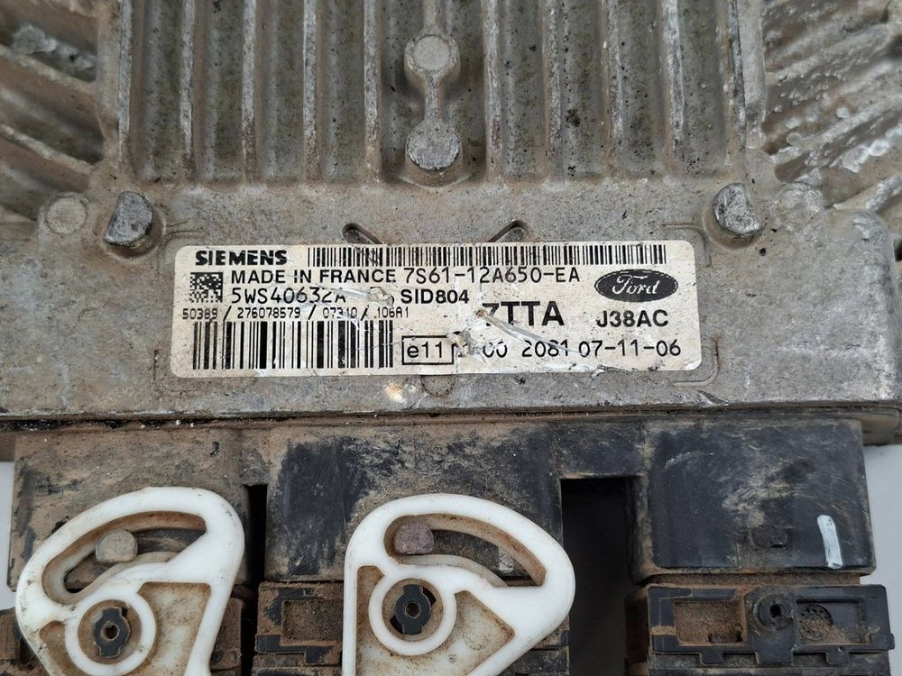 Ford Fiesta 2005 Engine Control Module ECU 5WS40632A kW BVV1987
