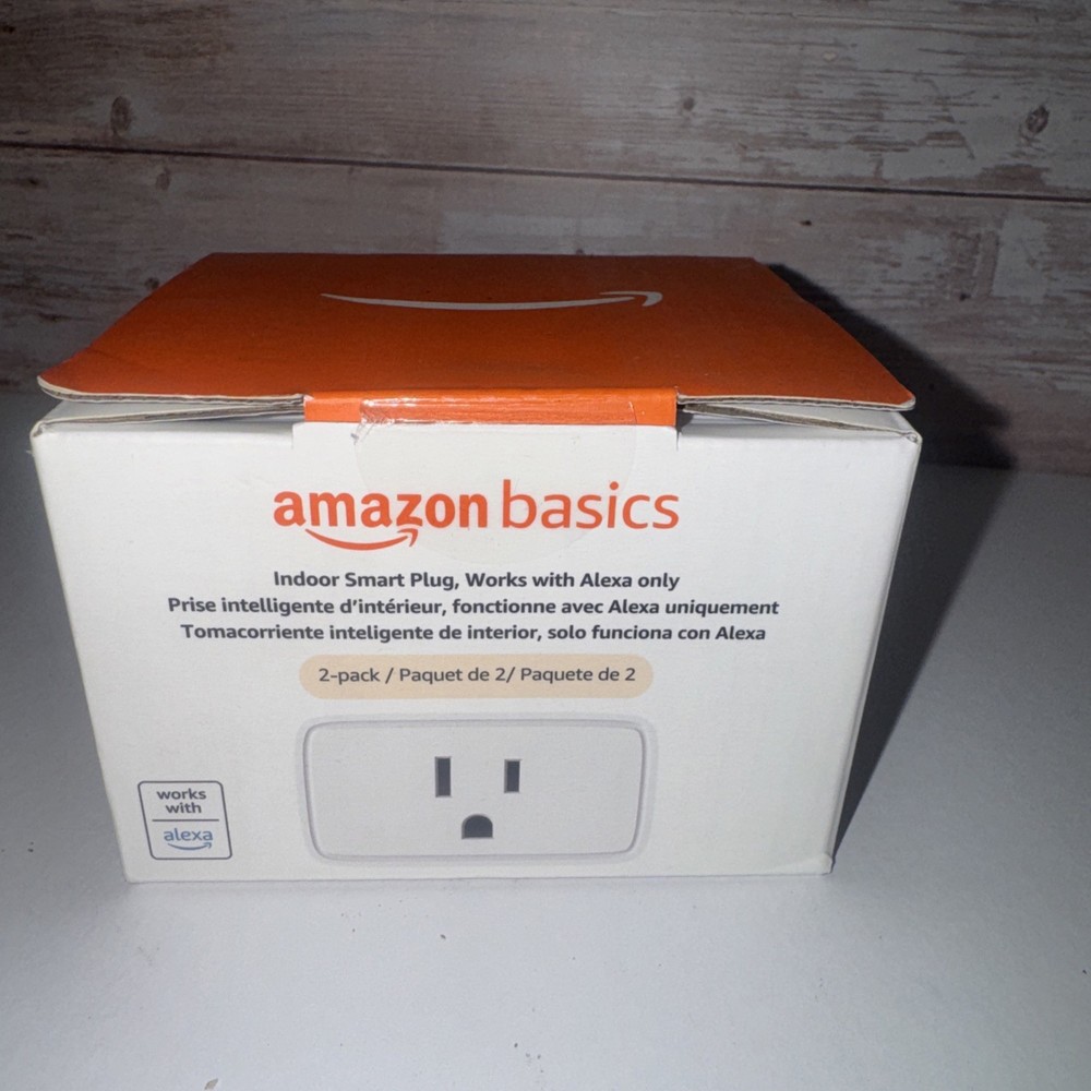 Amazon Basics Indoor Smart Plug - TWO PACK - Works with Alexa - Simple setup