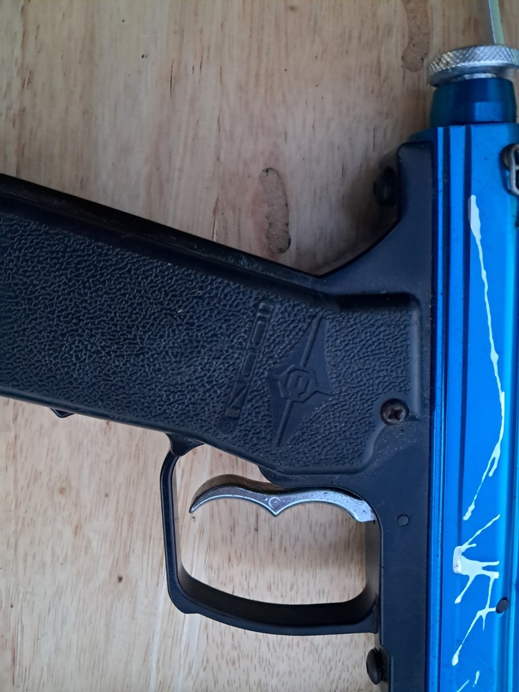 Icon Z Paintball Gun