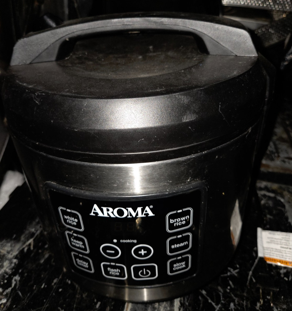 aroma pressure cooker/rice