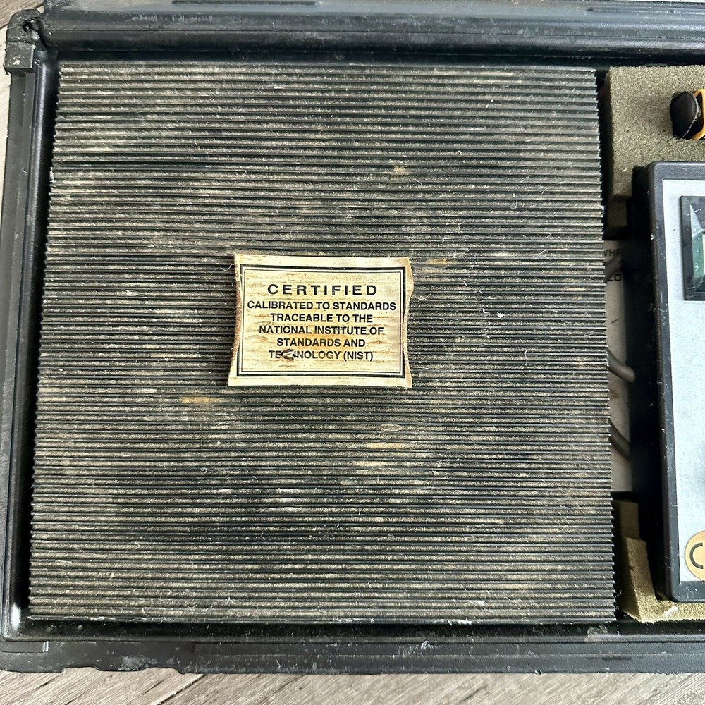 TIF Instruments 9010 Electronic Refrigerant Charging Scale in Case, Works