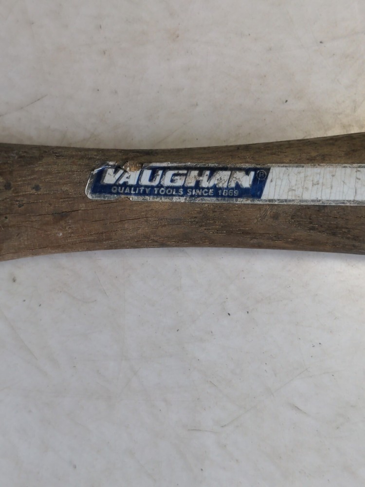 Vaughan A9B Bricklayer Hammer 32oz Totally