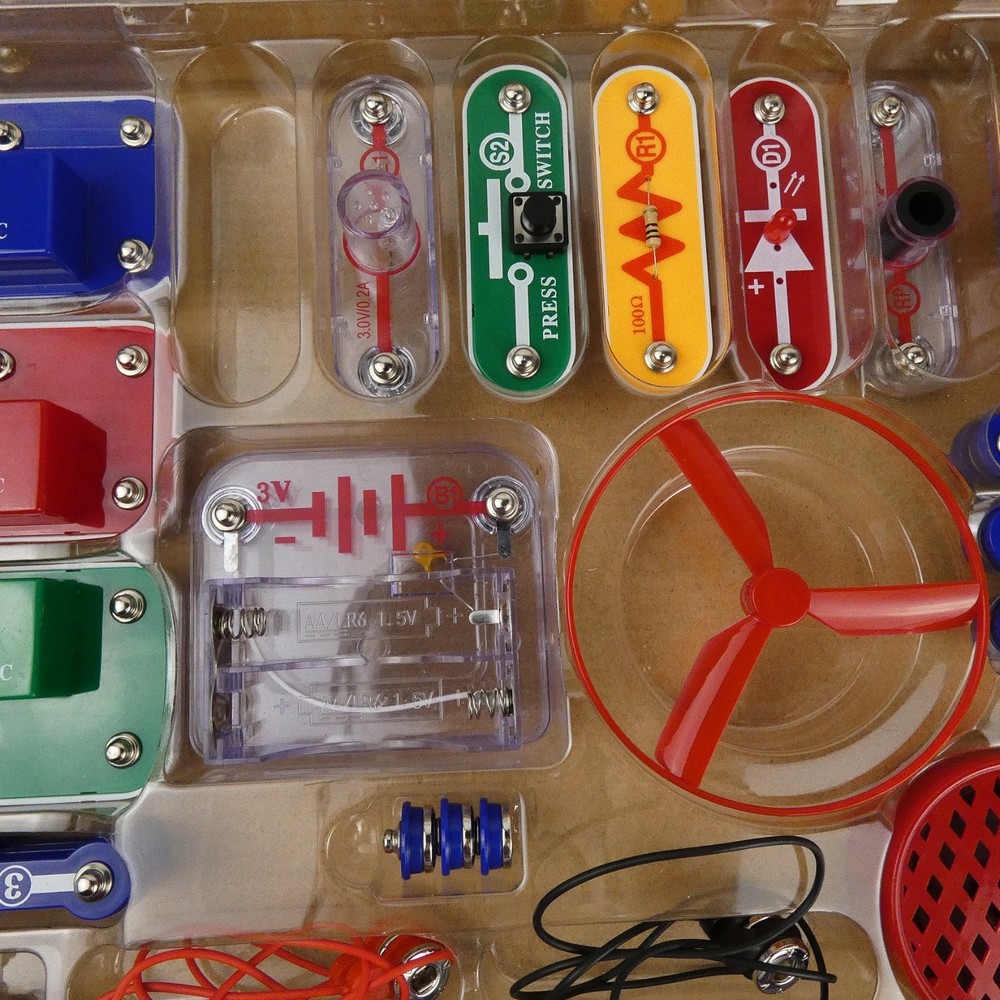 Snap Circuits Jr SC-100 100 Experiments Electronics Kit ELENCO *** Missing S1