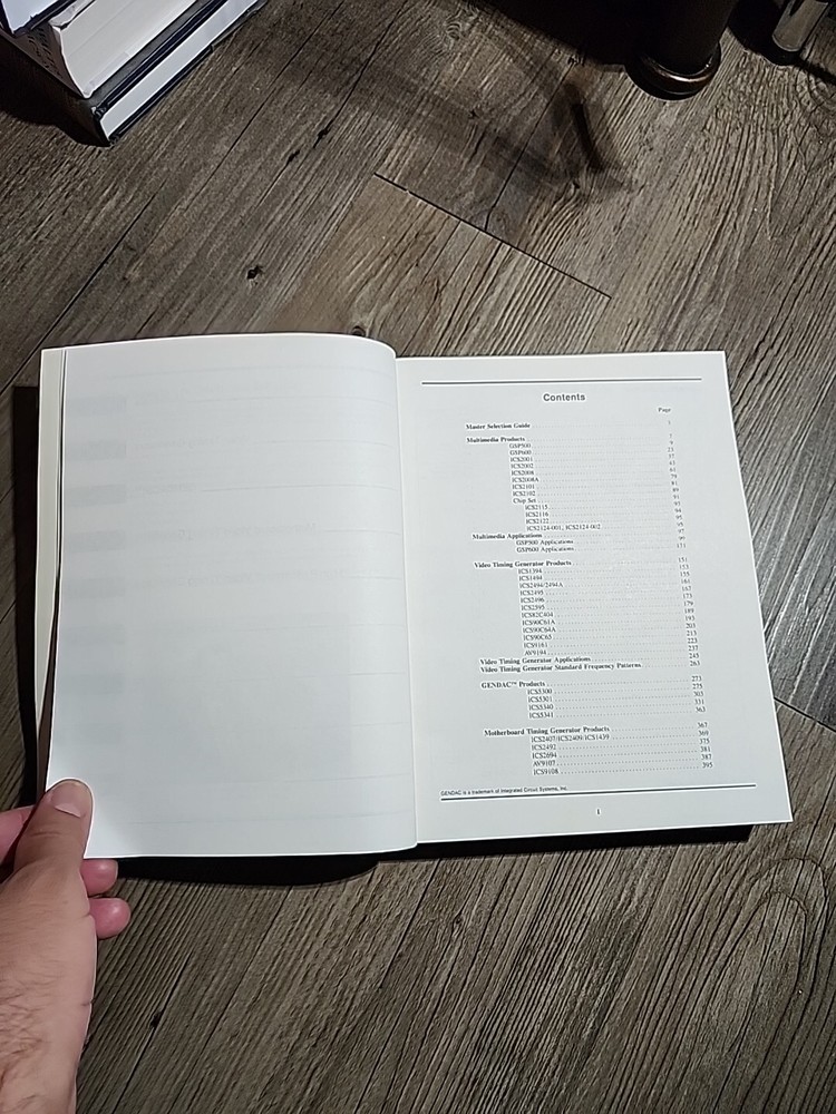 Integrated Circuit Systems, Inc. Data Book 1994 SOFTCOVER