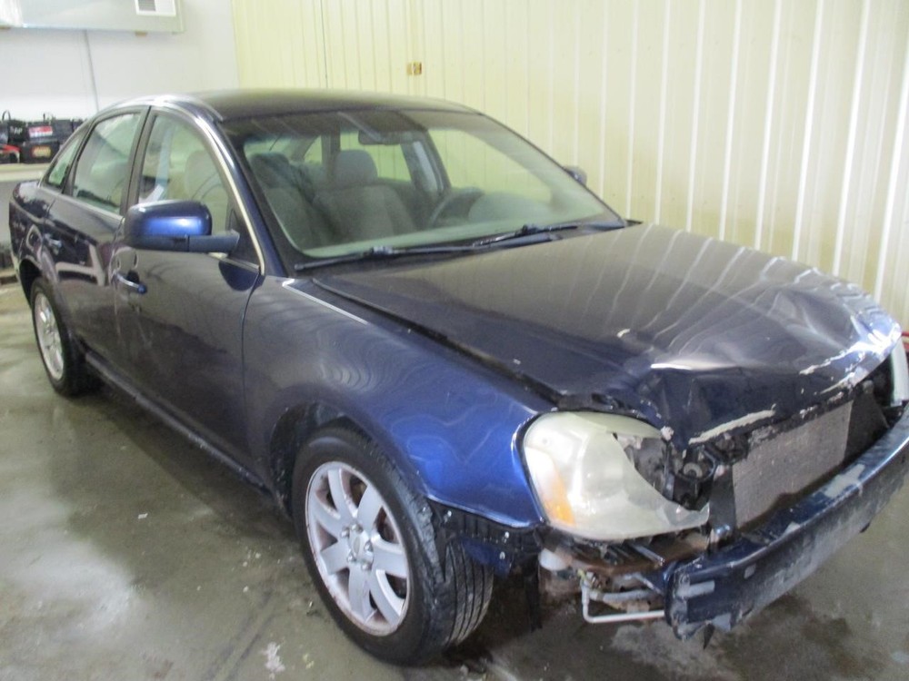 Used Headrest fits: 2007 Ford Five hundred Grade A