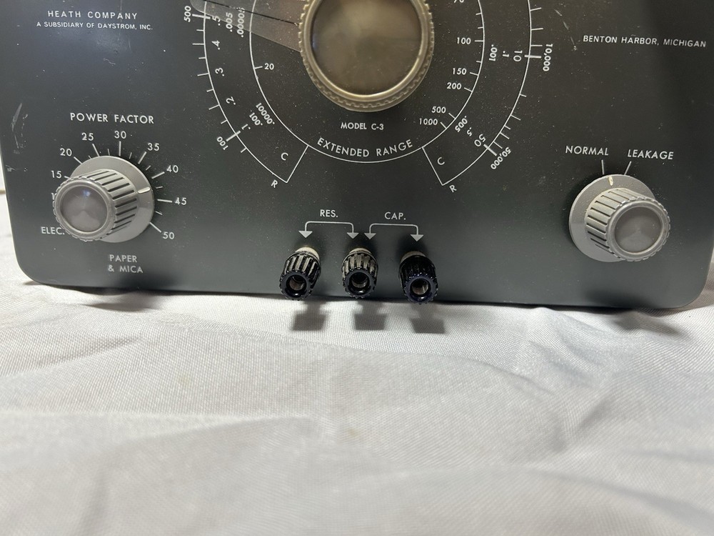 Heathkit C-3 Capacitor Tester Condenser Checker