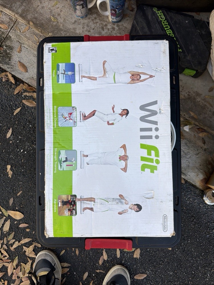 Nintendo Wii Fit Game & Balance Board Bundle