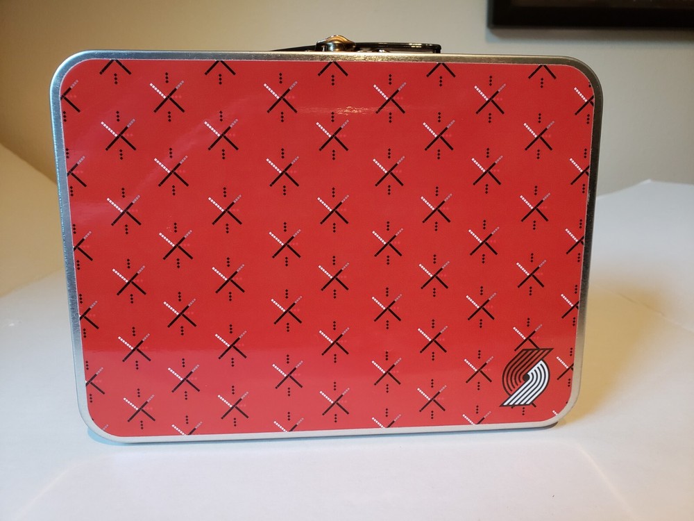 Portland Trailblazers Tin Lunchbox