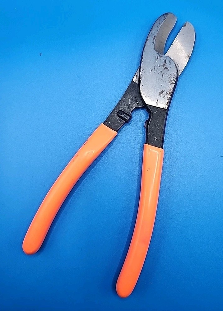 Cornwell 8" Cable Cutter Pliers