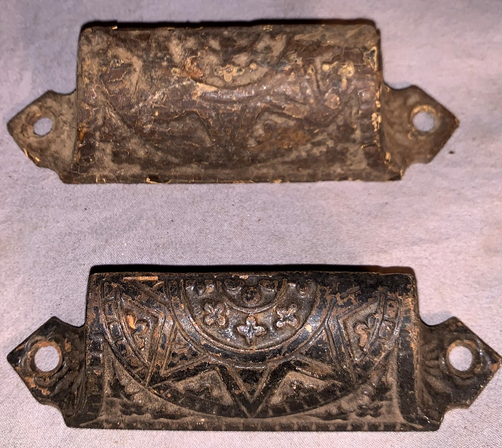 Great Set  2  Antique  Cast Iron  Bin  Cabinet  Pulls
