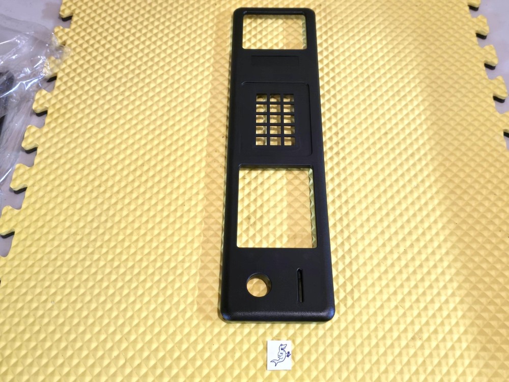 (AP) AUTOMATIC PRODUCTS STUDIO SL 1, 2, 3, 4, 5 SNACK MACHINE FRONT PANEL BEZEL