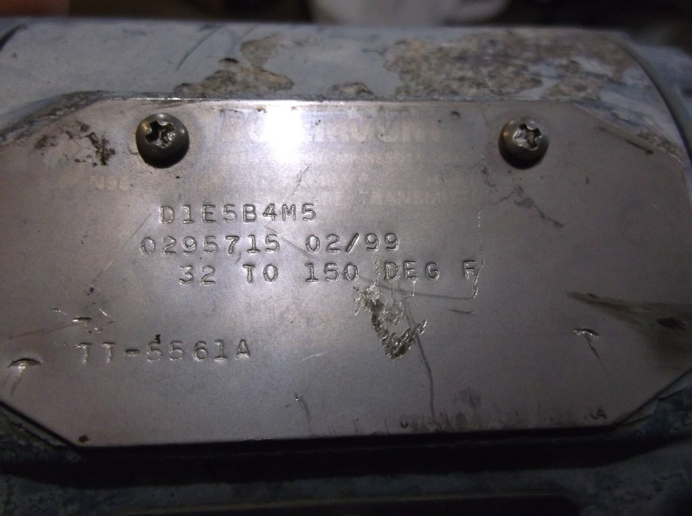 ROSEMOUNT D1E5B4M5 TEMPERATURE TRANSMITTER 32 TO 150F (G3)