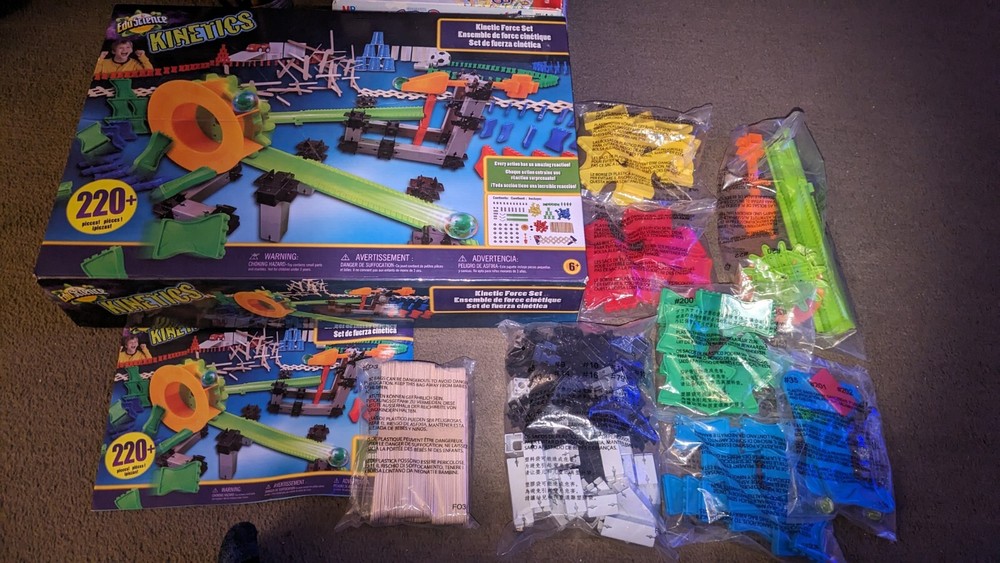 Edu Science Kinetics - Kinetic Force Set (New in open Box)