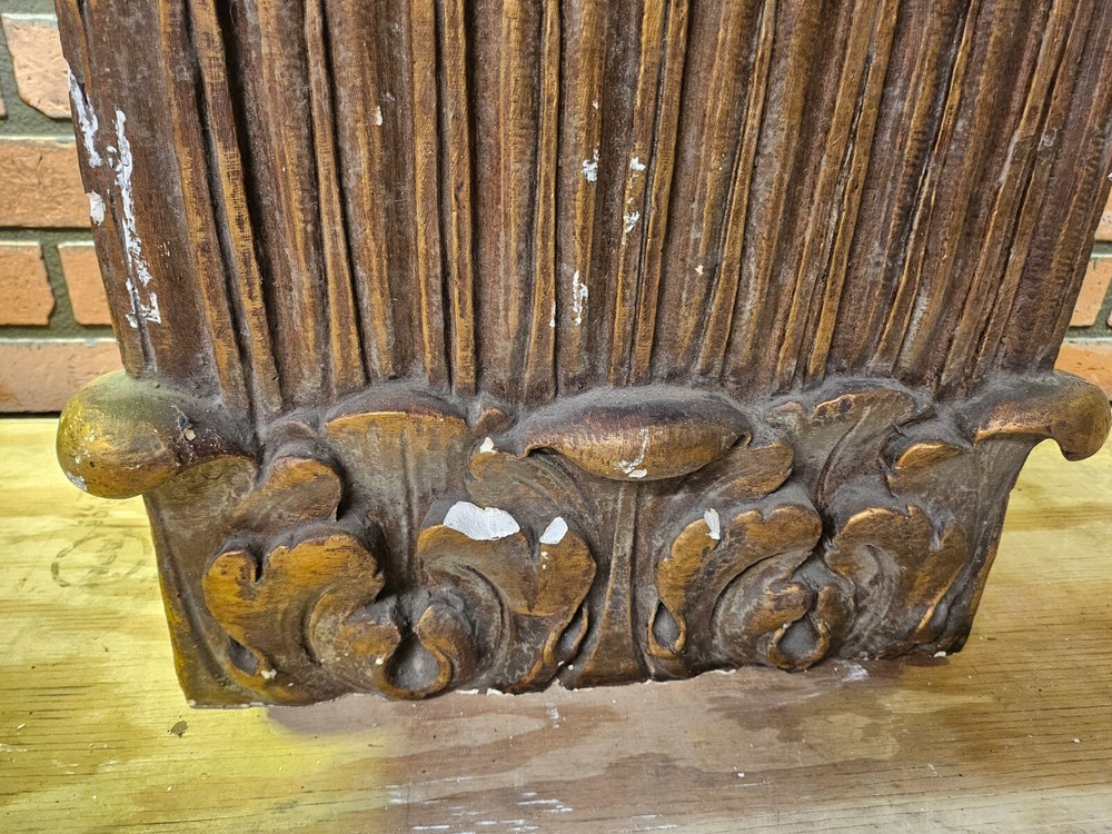 Vintage Column Capital Pilaster