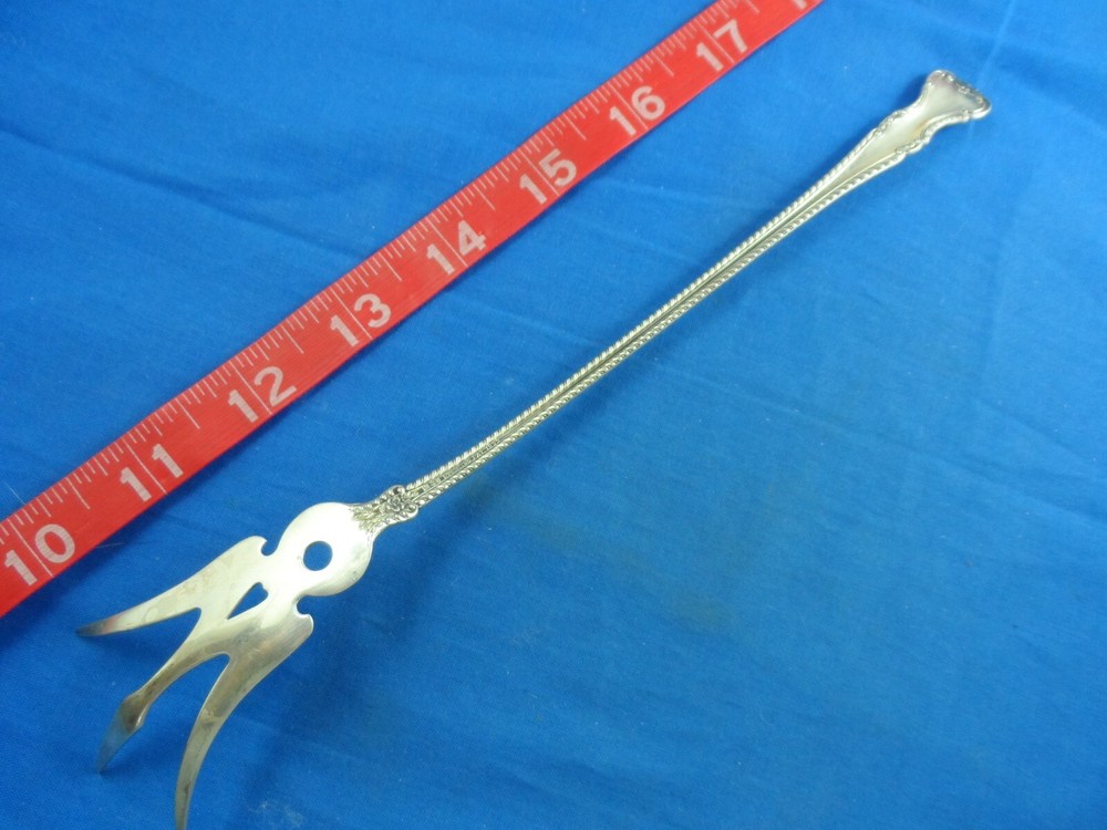 Antique Gorham Cambridge 1899 Sterling Silver Lettuce Serving Fork 9-3/8"