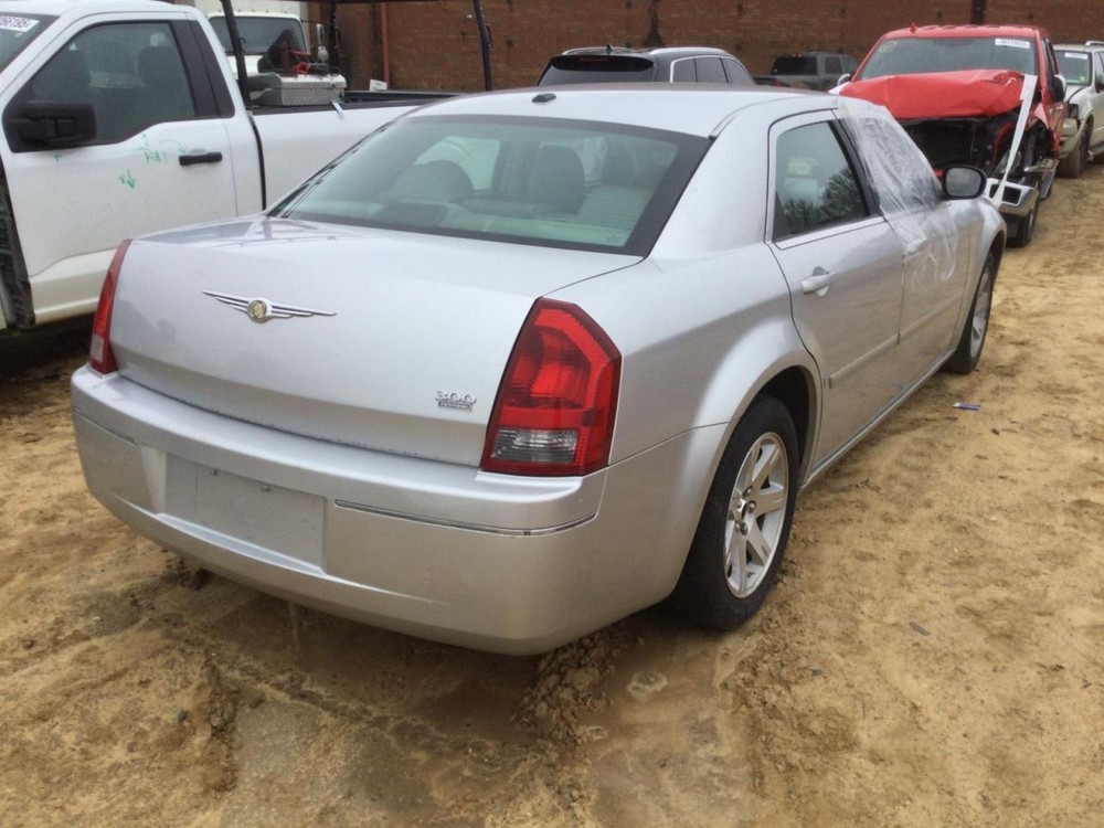 Engine ECM Electronic Control Module 3.5L RWD Fits 06 300 4986366