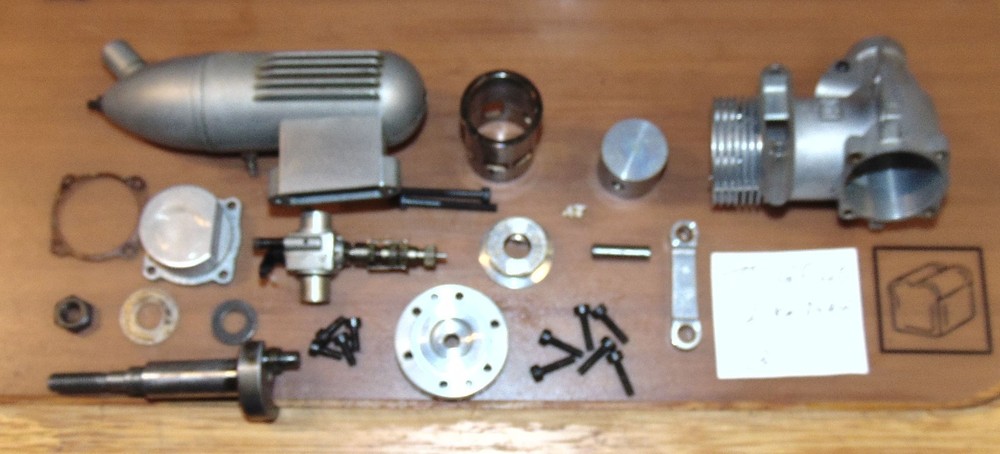 Thunder Tiger GP 40 RC Model Airplane Engine.. nice 3