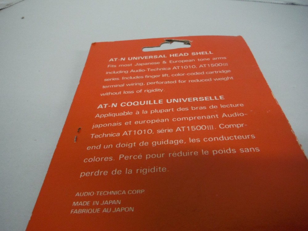 AUDIO-TECHNICA AT-N UNIVERSAL NEW OLD STOCK HEAD SHELL .