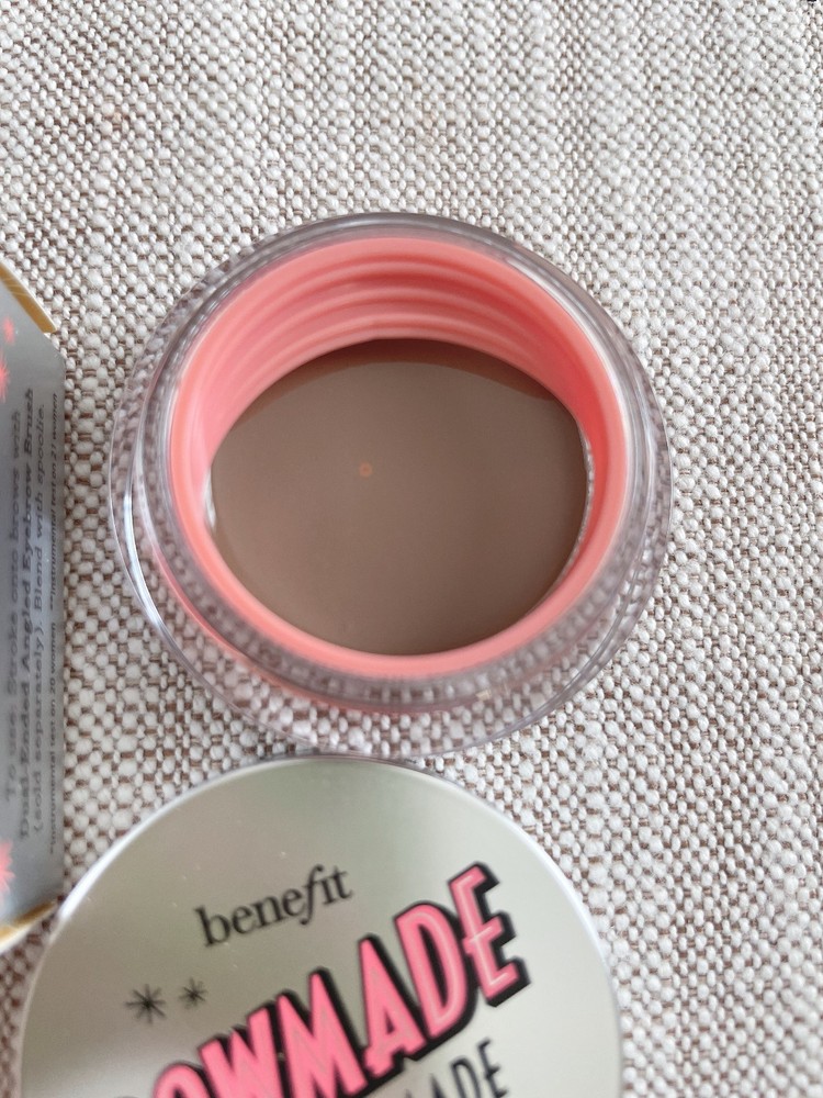 Benefit Powmade Brow Pomade, Choose Shade