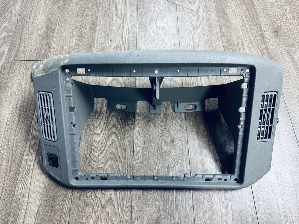 International Dash Panel Trim P/N 3547254