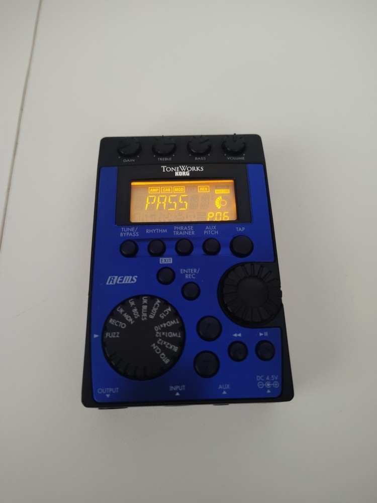 KORG Pandora 4 PX4 Tone Works Guitar Multi Effect Processor