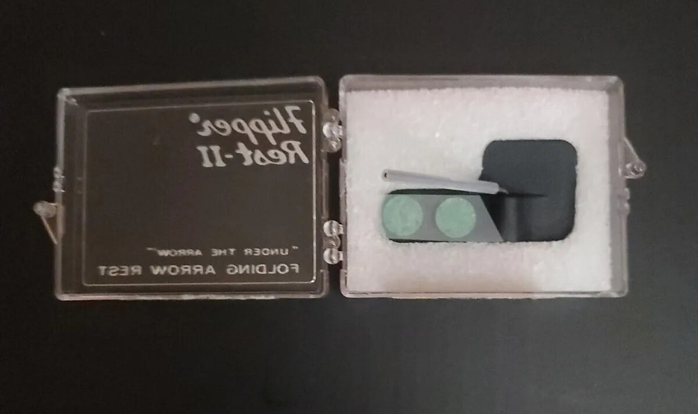 Flipper Rest II Under The Arrow Folding Arrow Rest