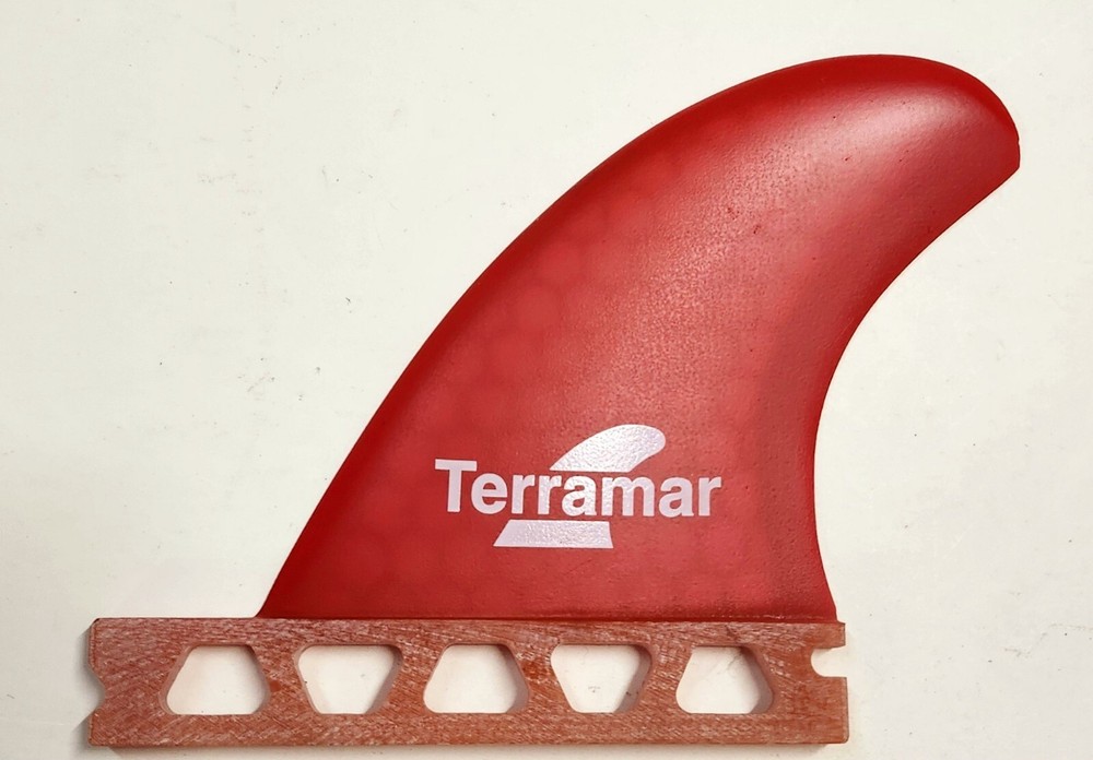 TERRAMAR SURFCO..SIDE BYTES 3.75" FUTURE BASE SURFBOARD FINS EURO HEXCORE RED