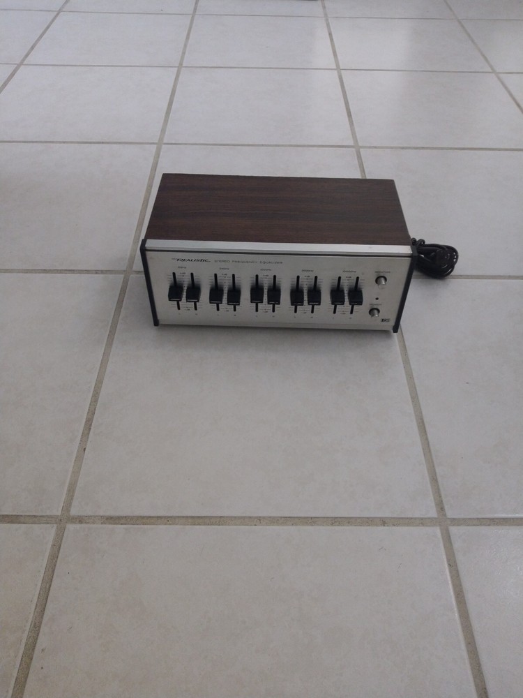 Realistic 31-1980 Audio Frequency Equalizer 5 bands