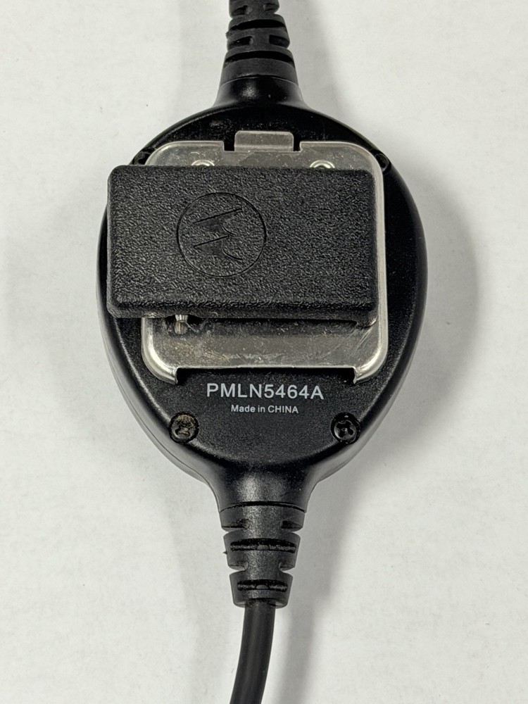 Motorola PMLN5464A Ear Microphone System