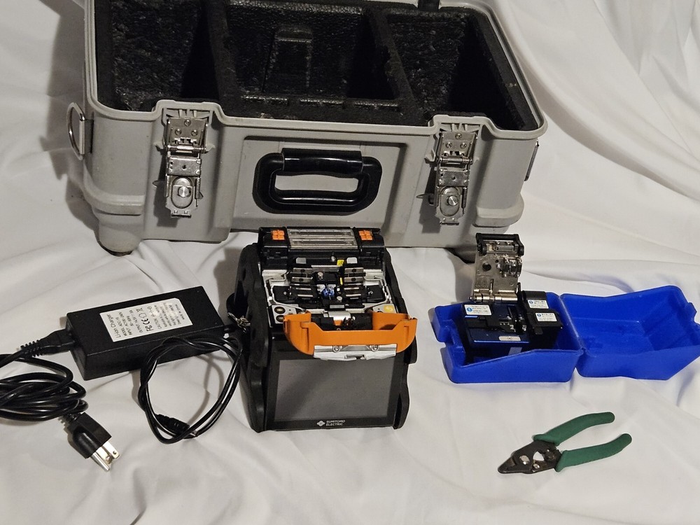 Sumitomo TYPE72C High Definition Core Aligning Fusion Splicer