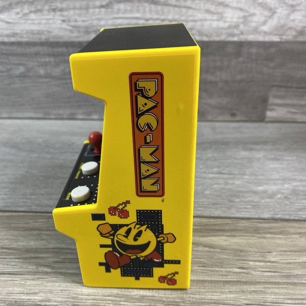 Basic Fun Pac-Man Handheld Mini Arcade Game Bandai Namco Pacman Tested Working