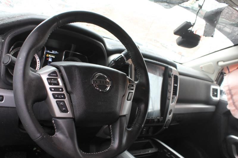 TITAN 2018 Camera/Projector 591025