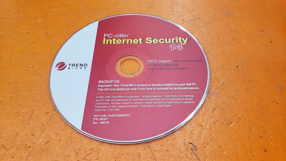 ⭐️⭐️⭐️⭐️⭐Trend Micro PC-cillin Internet Security 14 Backup Software Disc Only