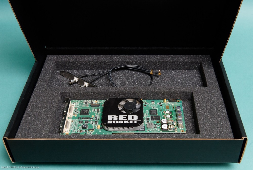 Red Rocket video accelerator PCI card with SDI outputs