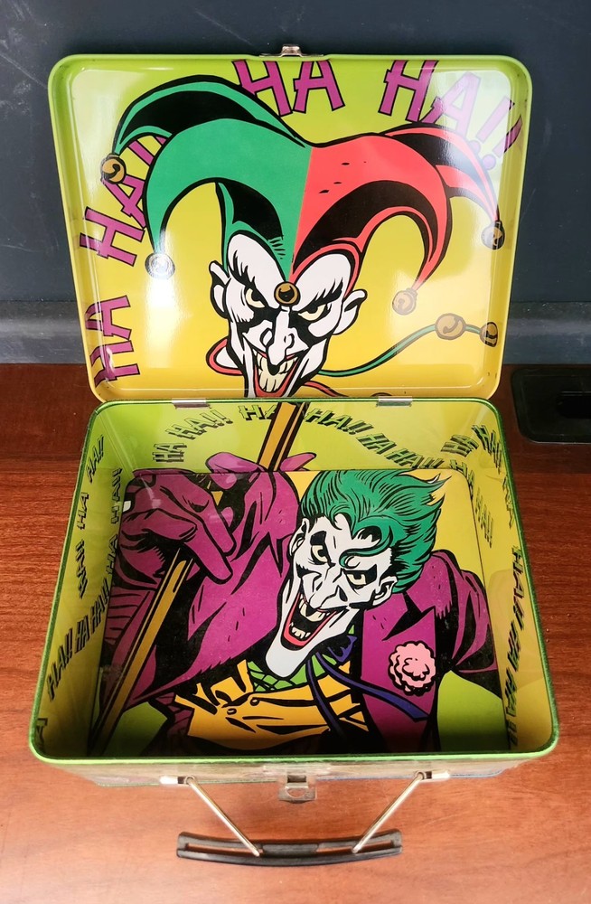 Batman and The Joker Lunch Tin From 2000 Graphics Inside