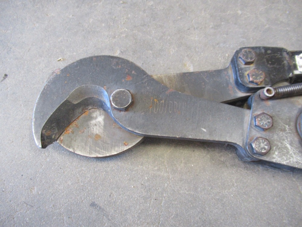 GREENLEE 756 RATCHET CABLE CUTTER