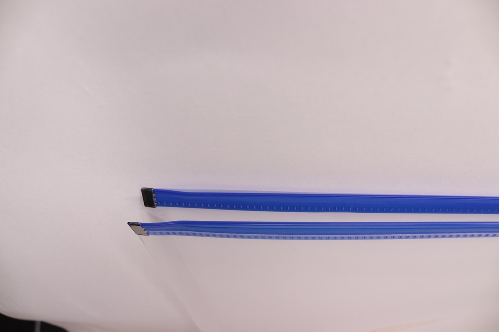 Pendaflex Poly Zip Envelope Top-Loading 13" x 10.125" 84192
