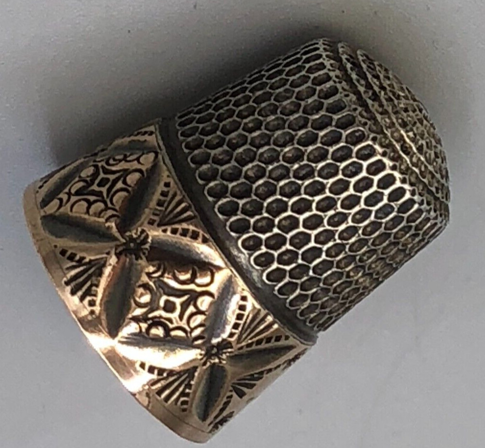Vintage Sterling Silver and Gold Border Thimble