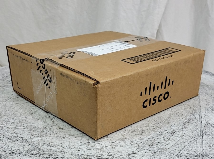 NEW OPEN BOX CISCO AIR-CAP2702E-B-K9 Wireless Access Point SEE NOTES